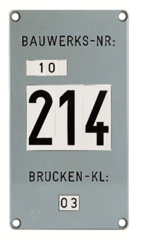 Bauwerkkennzeichnung mit FP Bauwerkstafel